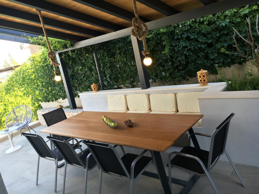 Holiday Home Vuko Sevid Exterior foto
